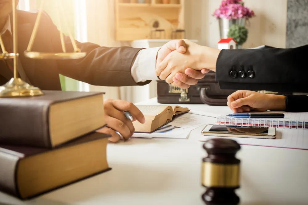 How Much Does a Car Accident Lawyer Cost?