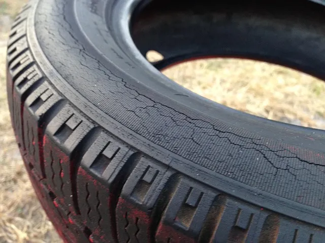 tire, tyre, wheel